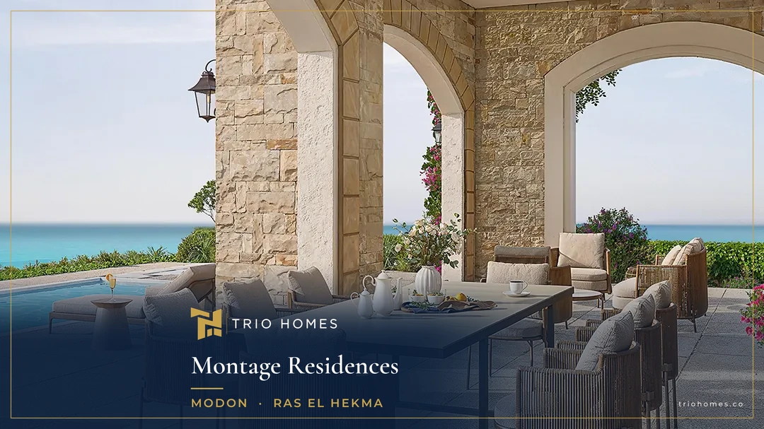 Covered terrace with a dining area and sea view at Montage Residences Ras El Hekma
